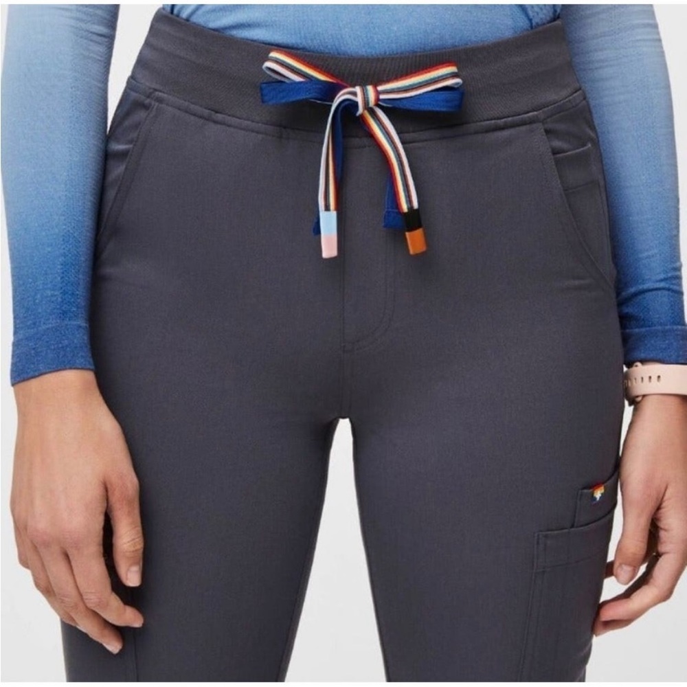 Figs Women's Charcoal Gray Track Joggers with Rainbow Drawstring